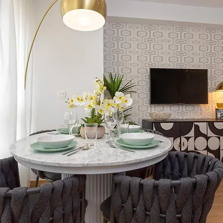 Genteel Santo Cristo Apartment Granada